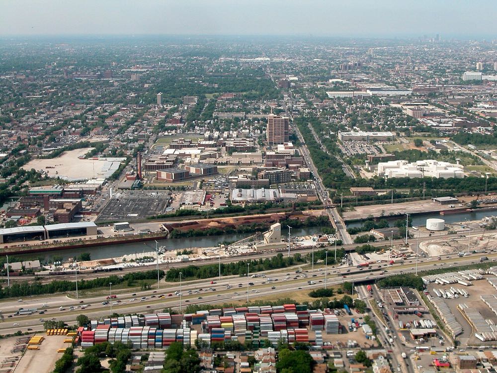 Photo of Cook County Sheriff's Office (CCDOC) - Main Facility in Illinois (photo 2 of 3)