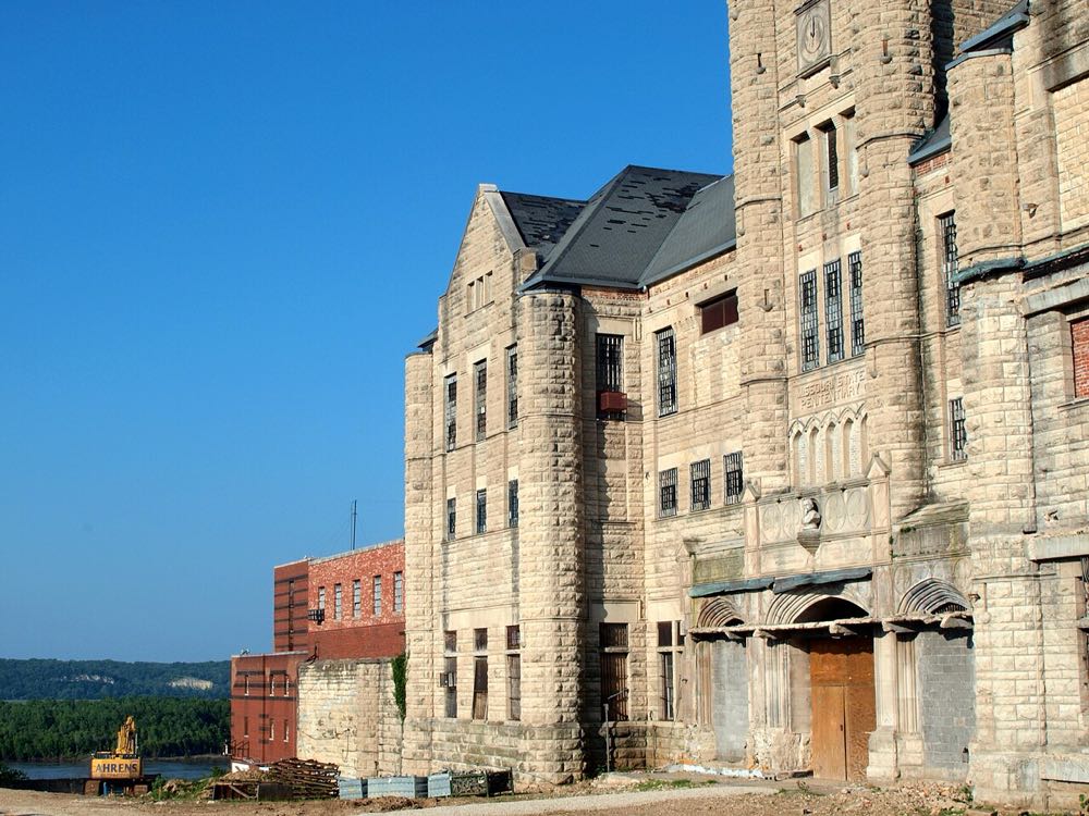 Photo of Missouri Department of Corrections (MO DOC) in Missouri (photo 1 of 3)